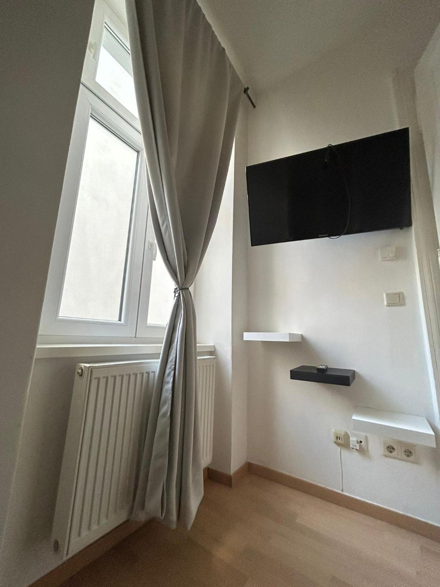 City Elegance Central Gem With Free Parking And Fast Internet 250 Mbits Viyana Dış mekan fotoğraf