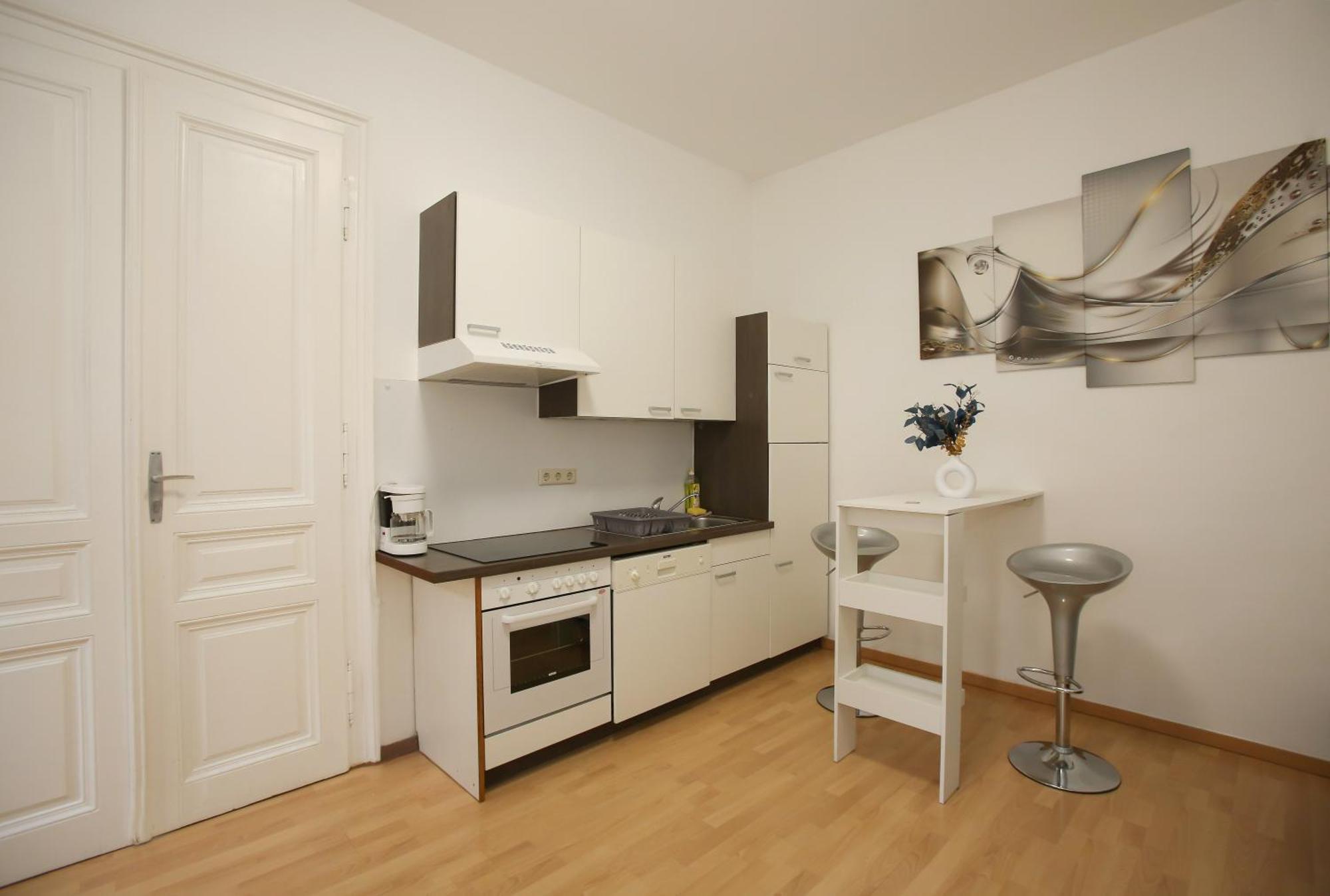 City Elegance Central Gem With Free Parking And Fast Internet 250 Mbits Viyana Dış mekan fotoğraf