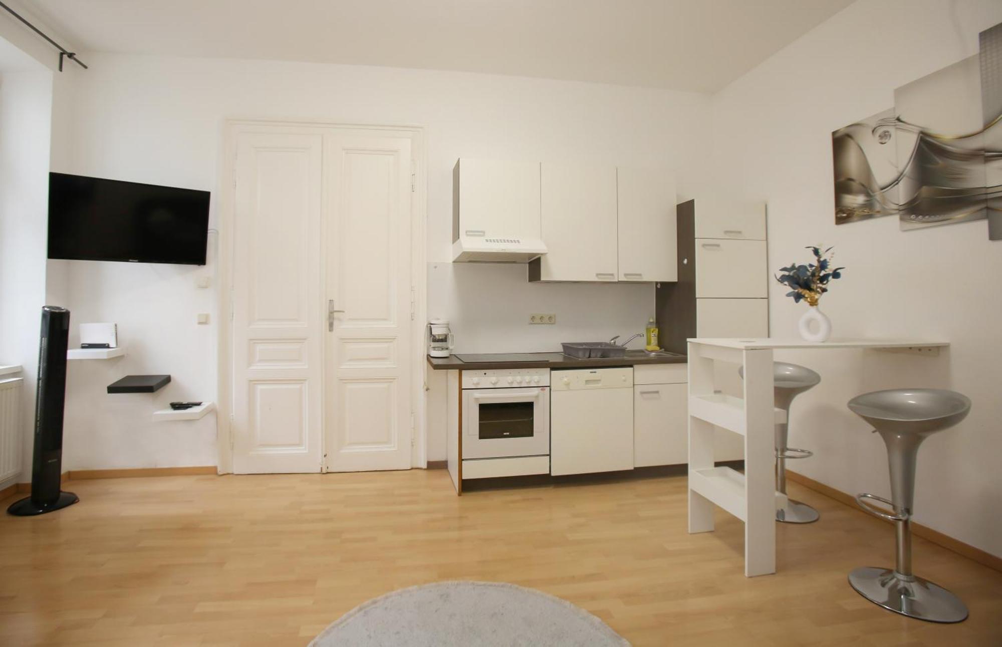 City Elegance Central Gem With Free Parking And Fast Internet 250 Mbits Viyana Dış mekan fotoğraf